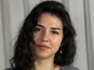 GenesisLebow anal lj