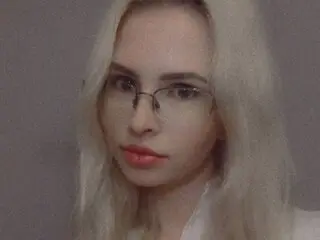 MilaHowards real anal
