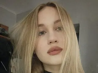 SadieTandon amateur amateur